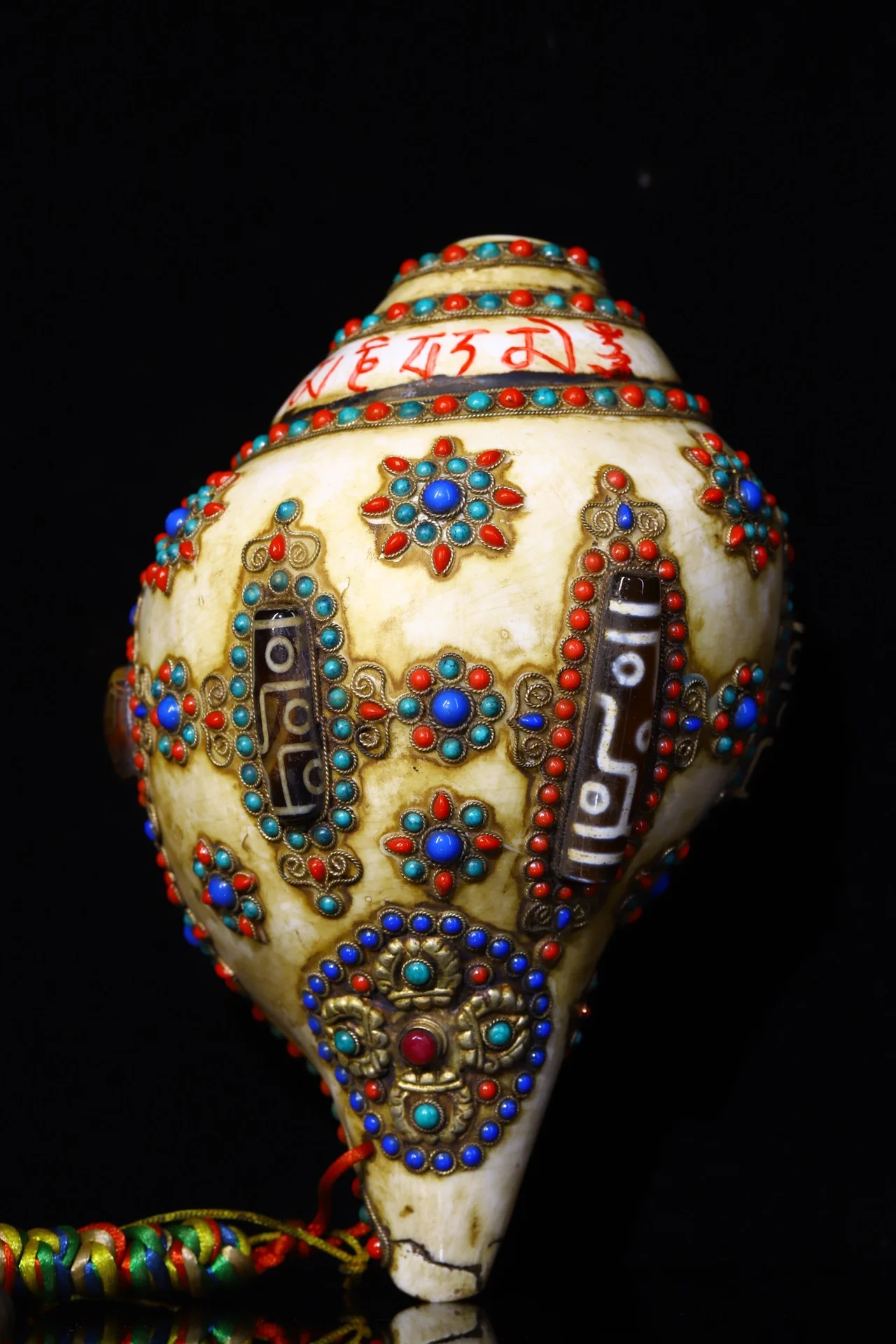 

9"Tibetan Temple Collection Old Natural Conch Mosaic Gem gZi Beads Buddha Conch Pendant Amulet Worship Hall Town house Exorcism