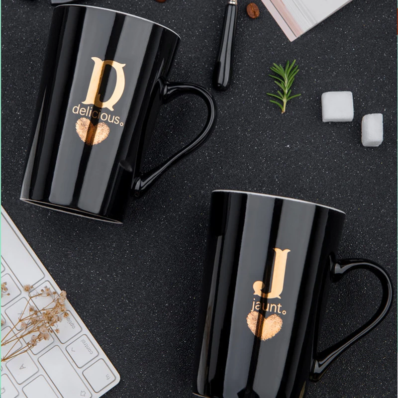 Ceramic Coffee Cup with Spoon Lid Cappuccino Cup Couple Coffee Mugs Classic Black Trend Creative Gift Box Personality