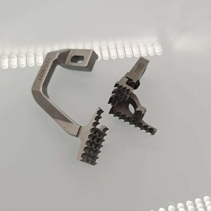 Sewing Machine Parts tooth Feed Dog Y2159027 2159025   YAMATO  Overlock Sewing Machine