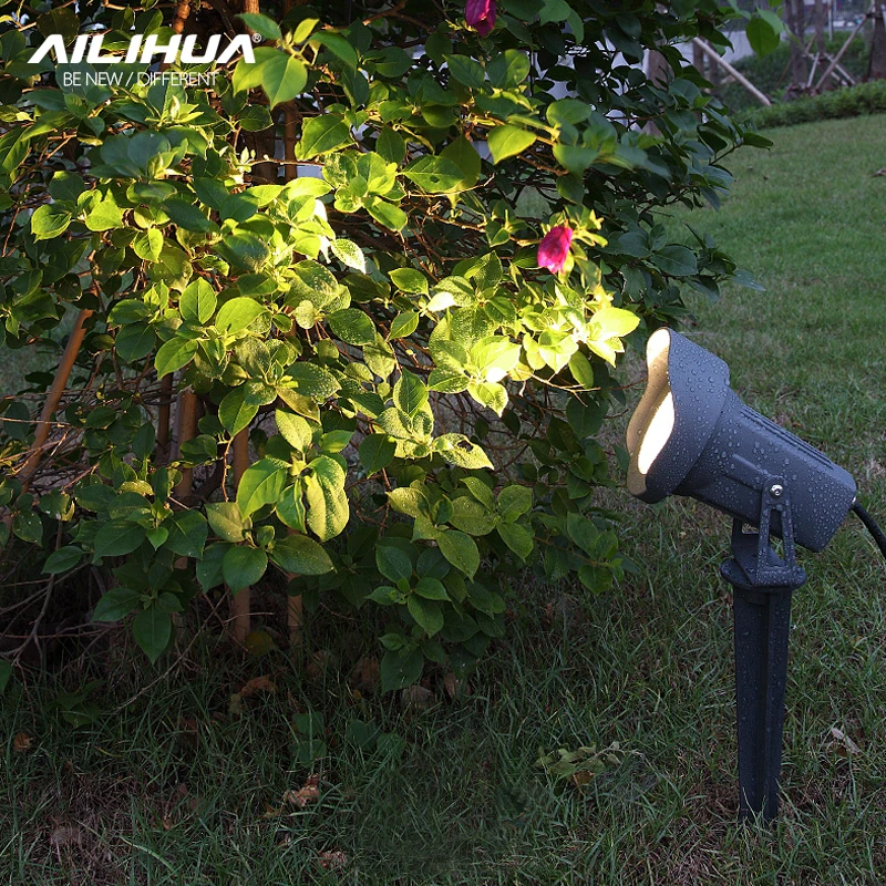 

Led tree shooting lamp outdoor waterproof landscape courtyard outdoor shooting lamp greening tree inserting lamp lawn lamp