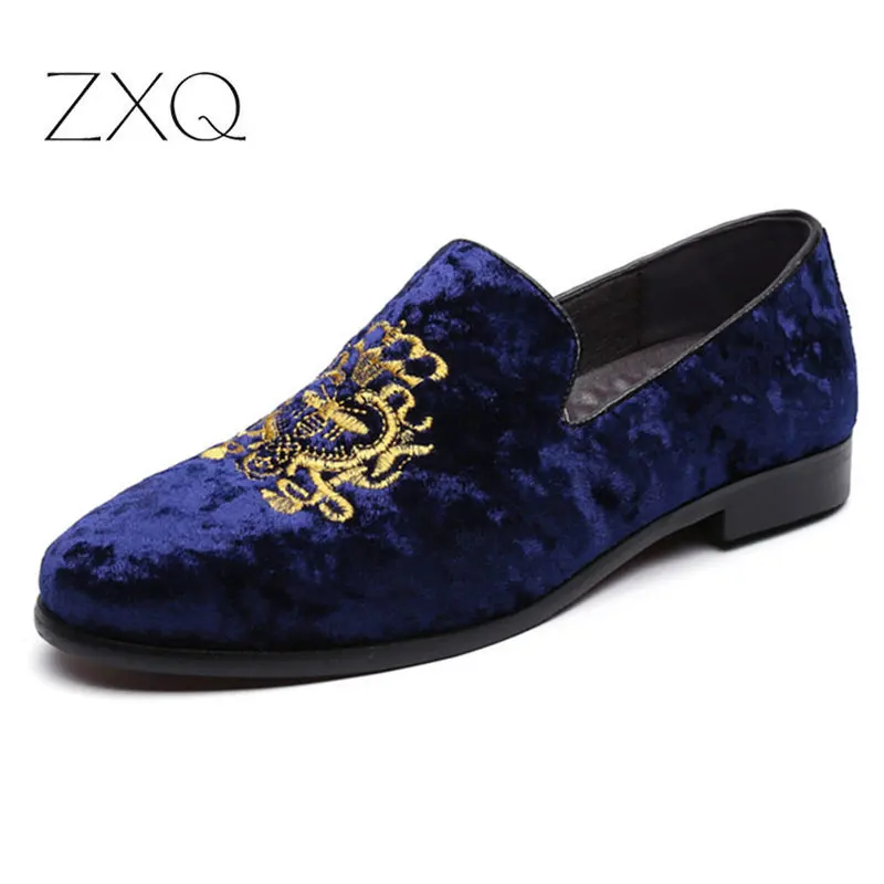 Fashion Party Wedding Shoes Handmade Men Loafers Embroidered Velvet Shoes Men Dress Shoe Men\'s Fats