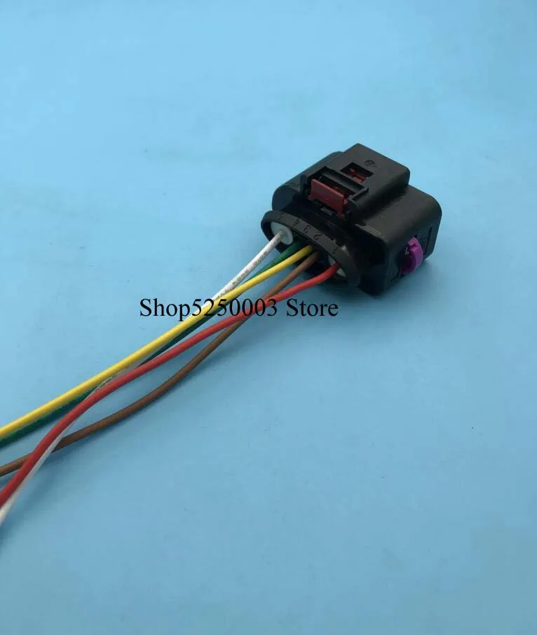 

5pin hybrid 1.5mm 6.3mm auto female housing plug Plug of Fuel Pump Control Module1K0919231