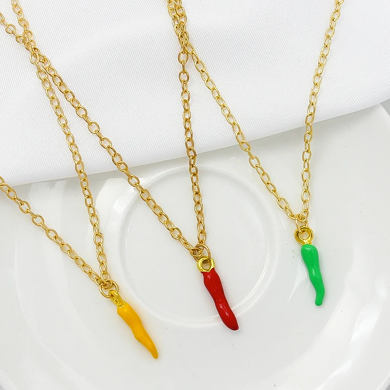 Red Green Yellow Chilli Pepper Necklace Metal Cayenne Pepper Paprika Vegetables fruit Pendant Necklaces Charm For women jewelry