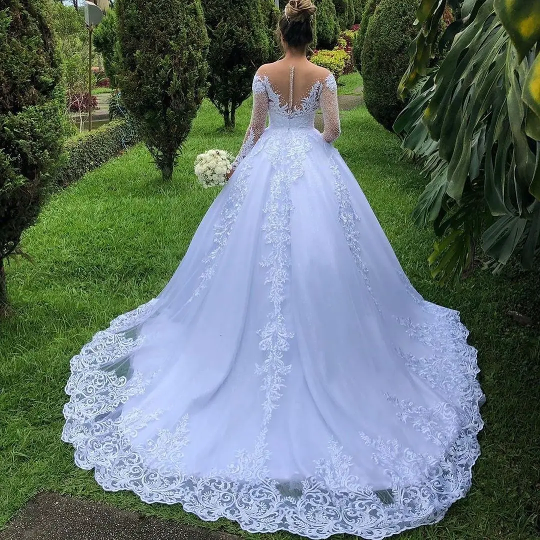 Luxuriöse Brautkleider mit Juwelen, langen Ärmeln, Spitzenapplikationen, Brautkleider, maßgeschneidertes Brautkleid mit Knopfleiste hinten und Schleppe in A-Linie