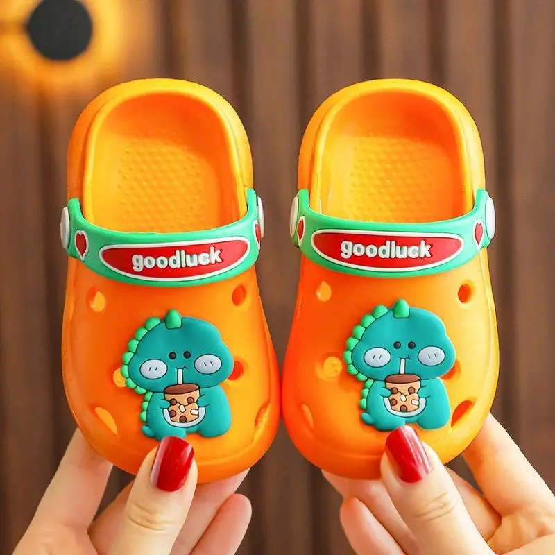 Unisex Cartoon Clogs Hole Shoes Children's Slippersinfant Non-slip Soft Bottom Indoor Anti-collision Sandals and Slippers Summer