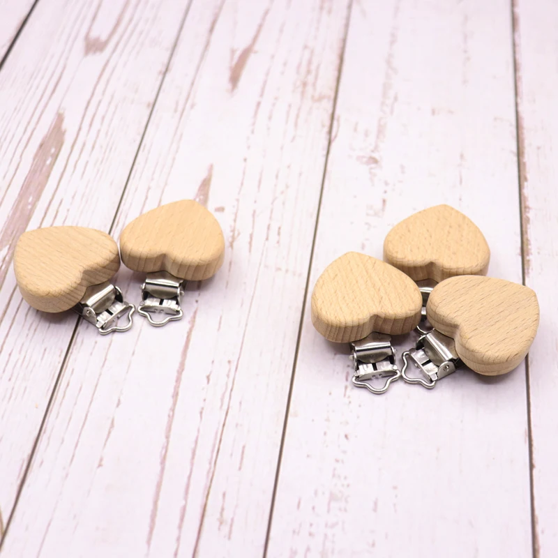 10pcs 2022 New Style Beech Wooden Pacifier Clips Aniamls Shape Pacifier Holder Customizable Baby fashion Food Grade Wood Teether