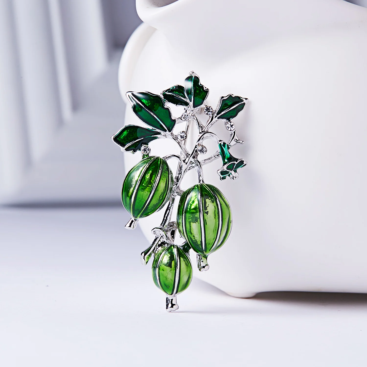 RINHOO Green Vegetable Fruit Loofah Brooches Harajuku Style Clothes Collar Clip Pin Rhinestone Plant Brooch Accessories