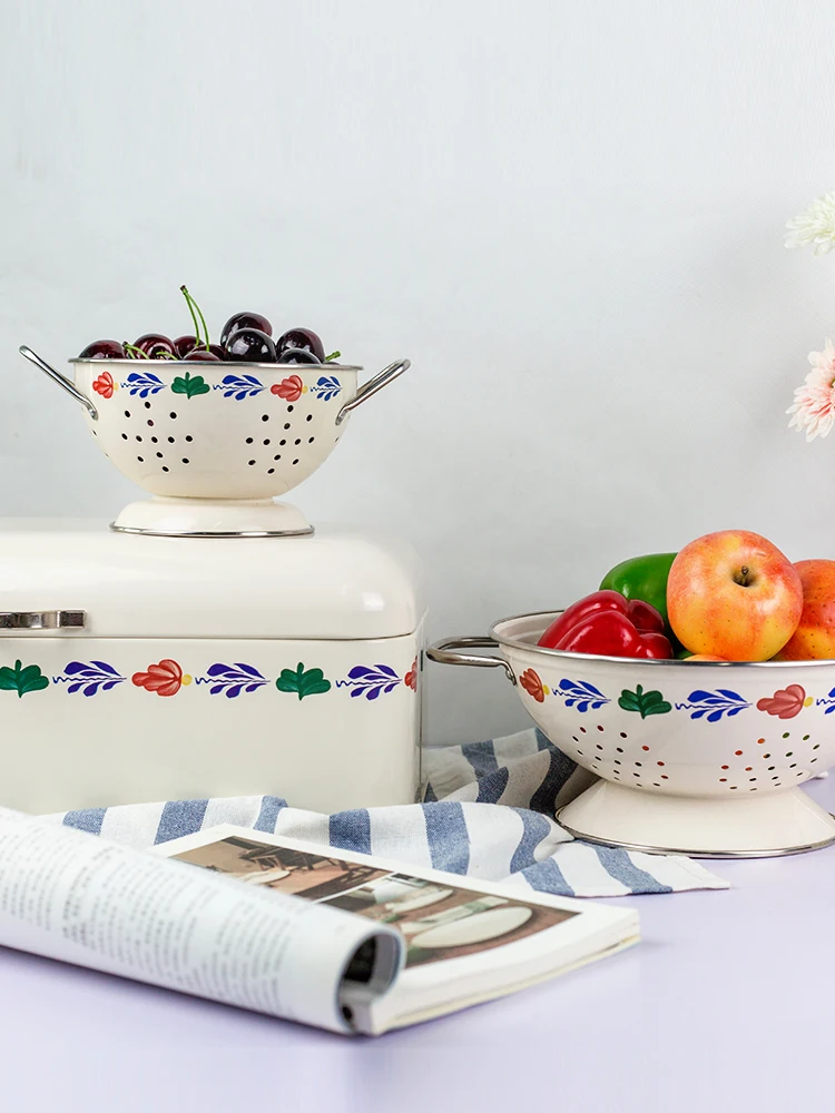 Royal Dutch Kitchen Colander Pasta Strainer Fruit Vegetable Rinse Draining Bowl Centerpiece