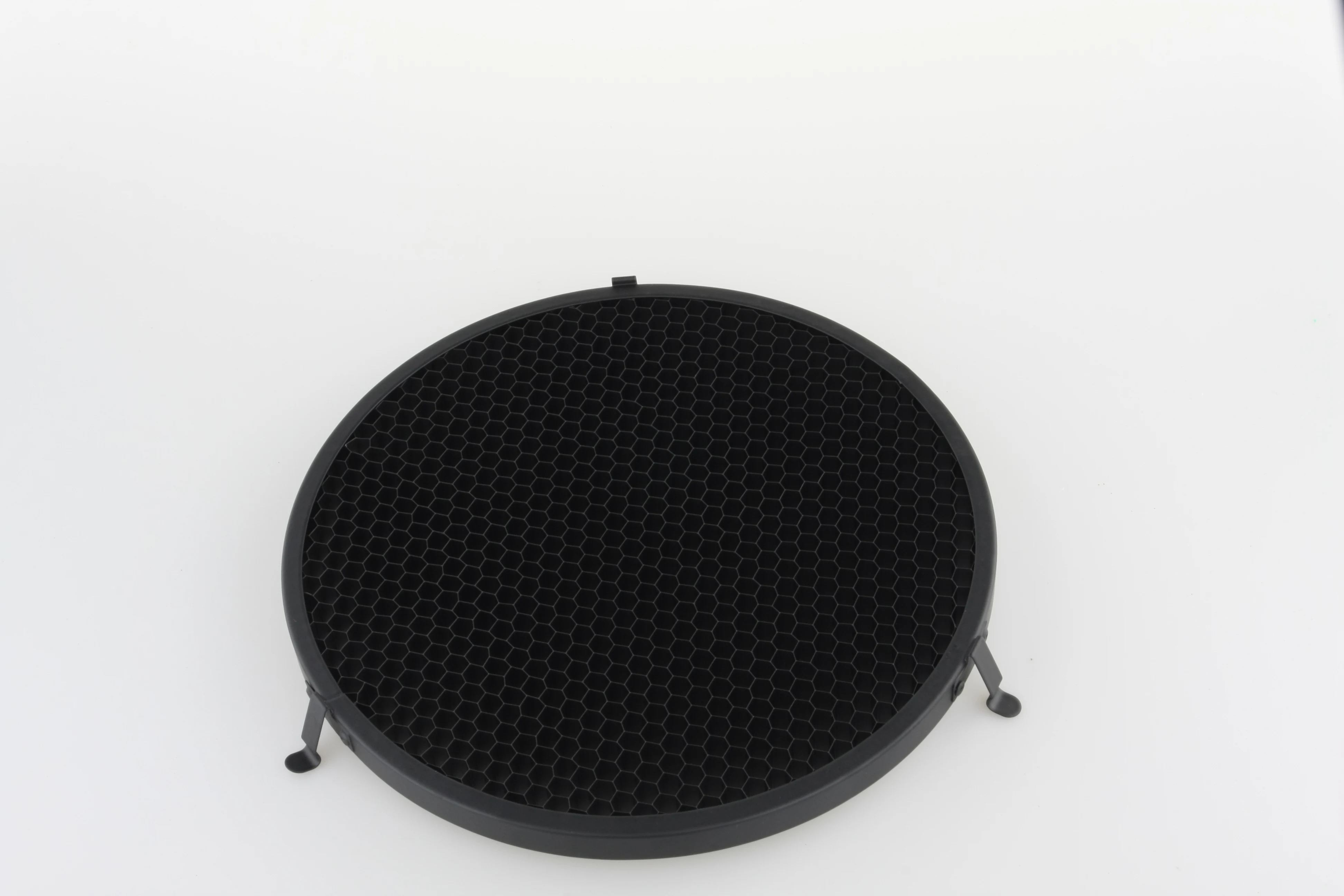 Haoge 215mm 60°  Aluminum Honeycomb Honey Comb Disc Grid for Broncolor P70 Reflector - Image 3