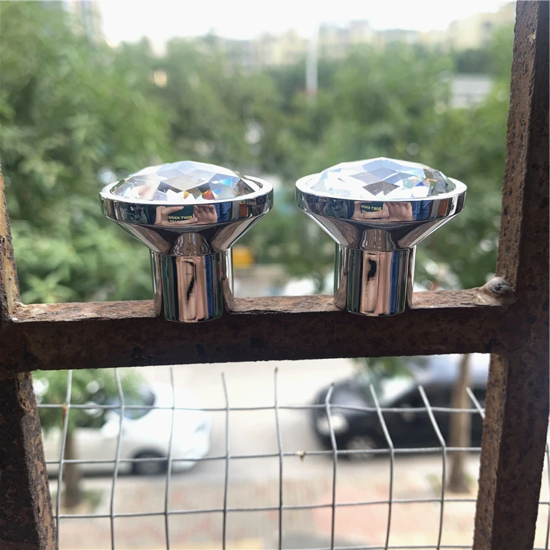 LCH 35MM 크롬 아연 베이스 캐비닛 손잡이 도어 손잡이에 새로 디자인된 사각형 투명 크리스탈 캐비닛 손잡이