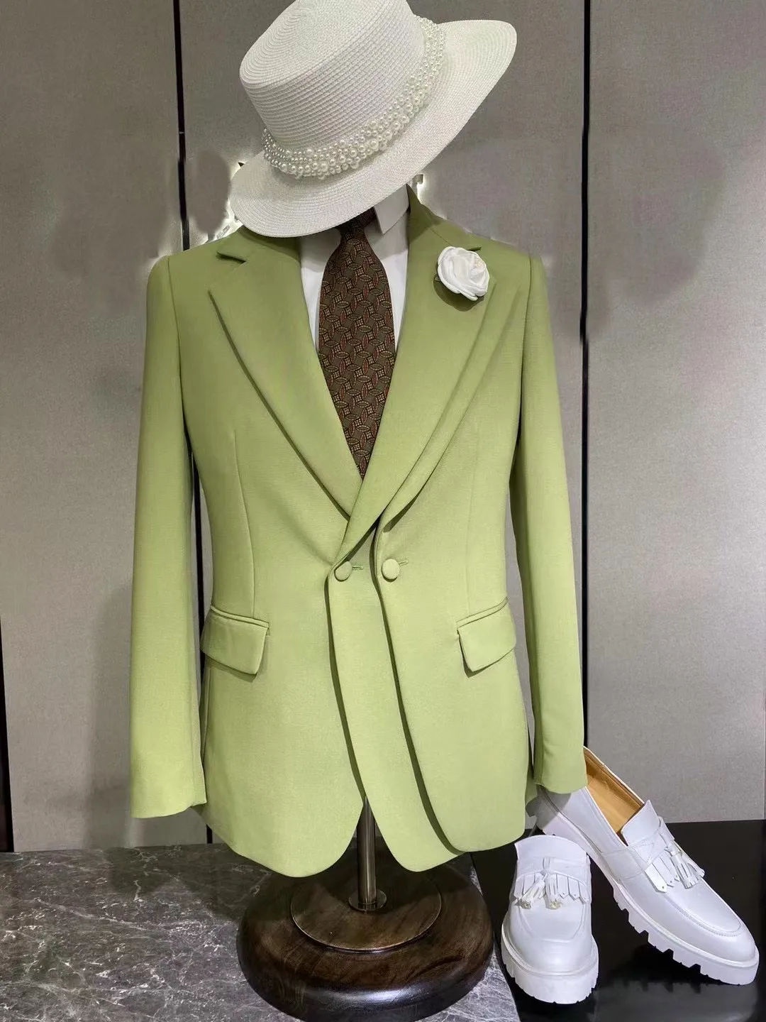 Customize Latest design fashion green wedding suits men formal party male Solid color Blazers trajes de hombre costume homme 턱시도