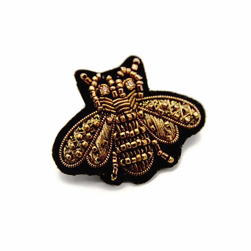 

Maxsin 1 Pcs High Quality Handmade Embroidered Indian-Silk Rhinestone Bee Brooch Garment Accessories Pin Decorative Patch DIY