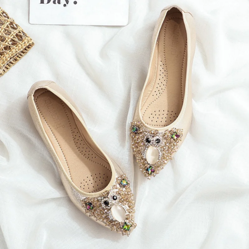 2023 New Women Summer Shoes Pointed Toe Rhinestone Flowers Flat Shoes Woman Soft Large Size Foldable Ballet Women Flats  WSH2550