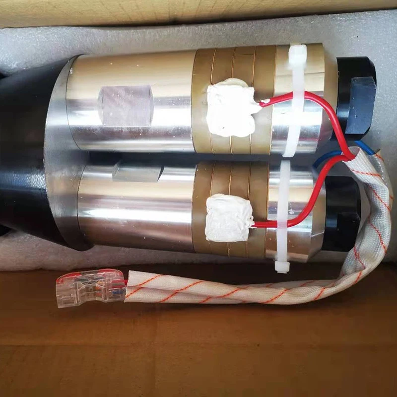 15K 3200W 4200W عالية الطاقة محول اللحام بالموجات فوق الصوتية آلة الملحقات مع الداعم لآلة لحام البلاستك الصناعي