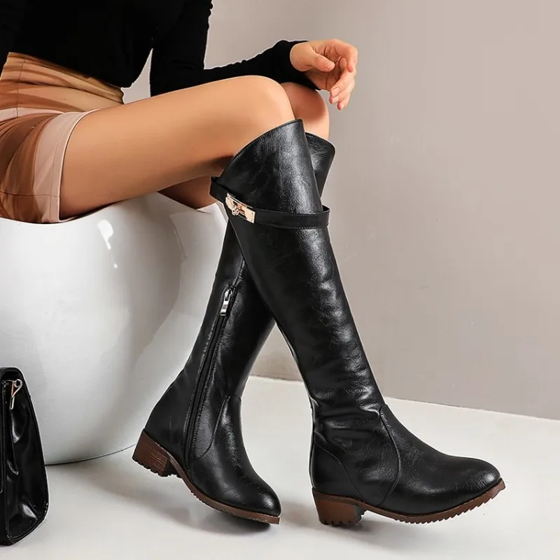 Nuove scarpe da donna invernali stivali lunghi al ginocchio punta tonda Med tacchi quadrati fibbia con cerniera breve peluche caldo all\'interno