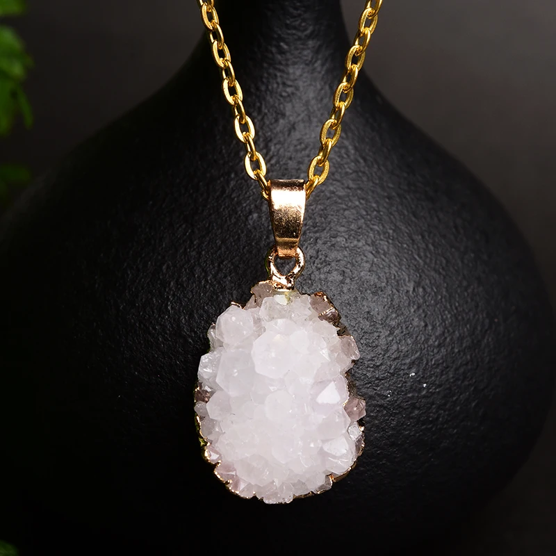 

1piece New Style Natural White Crystal Cluster Quartz Pendant Necklaces Reiki Mineral Gems Pendant For Men Women Mineral Gifts