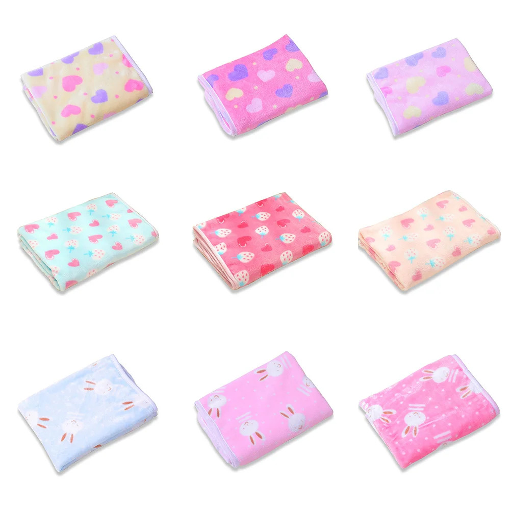 Soft and Fluffy High Quality Pet Blanket Cute Star Print Pet Mat Warm and Comfortable Pet Blanket for Dogs and Cats Pet Supplies