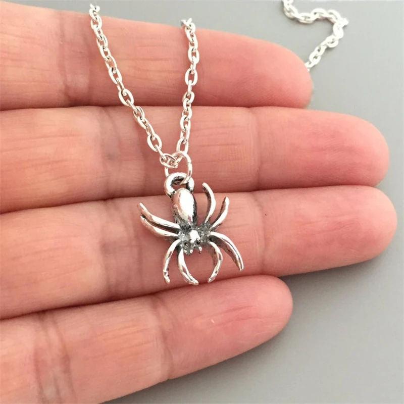 Spider Necklace, Halloween Jewelry, Arachnid Jewelry, Gothic Jewelry, Spider Charm Necklace, Spider Lover Gift