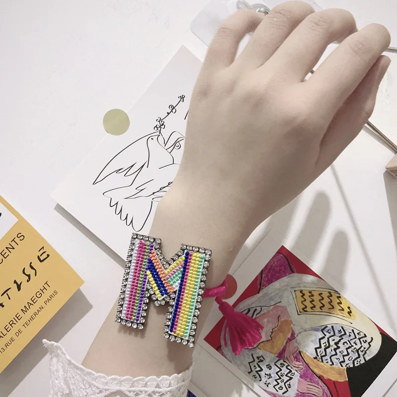 New Ladies New Embroidery Braided Bracelet Adjustable Crystal 26 Letter Bracelet Multi-layer Fashion Bracelet Women Wholesale