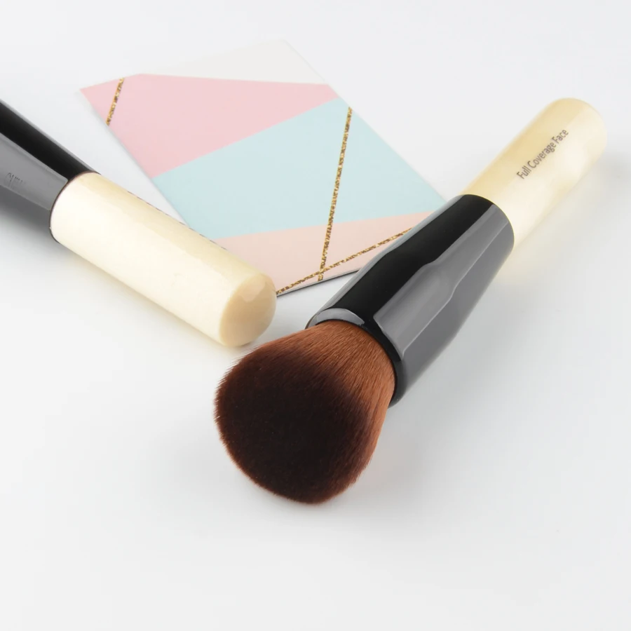 1 piece Foundation Makeup brushes White wood handle Blusher powder contour Make up brush cosmetic tool