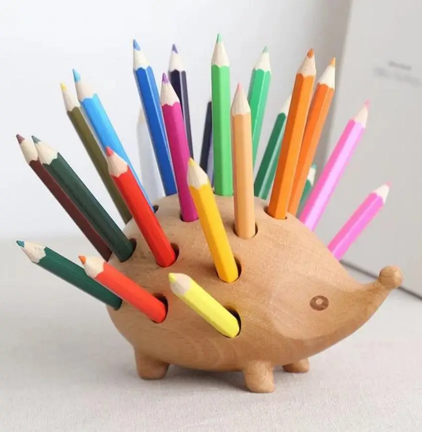 Solid Wood Carving Hedgehog Penholder Creative Pencil Holder Home Decoration Art Craft Xmas Birthday Exquisite Gift 24 Holes