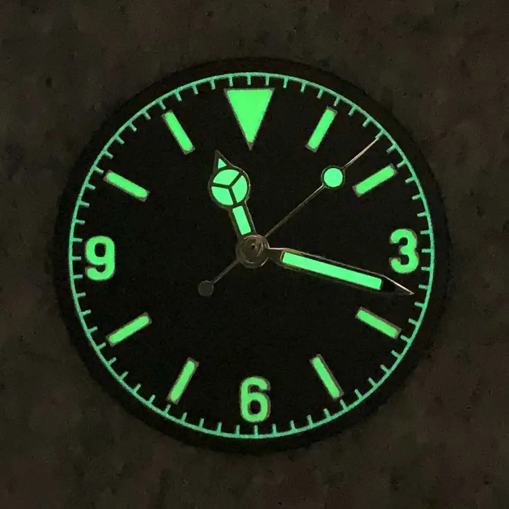 Retro 28.5mm Aseptic Watch Dial + Watch Hands Modified Dial Green Luminous Watch Accessories Suitable for NH35/NH36 Movement