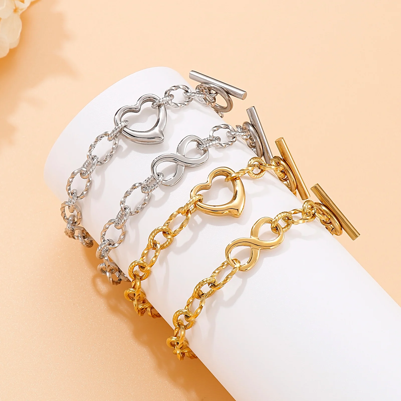 

DICOTICO Fashion Twist Chain Women Bracelet Gold Silver Color Stainless Steel Heart Bangles For Women Wedding Party Jewelry Gift