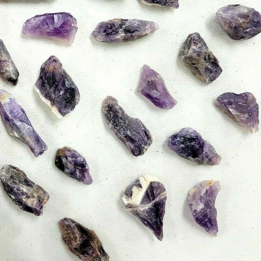 Dunkle Natürliche Traum-Amethyst-Kristalle, Rohe Edelsteine, Reiki-Heilenergie-Steine, Stabförmige Mineralien, Großpackung – Detail 5