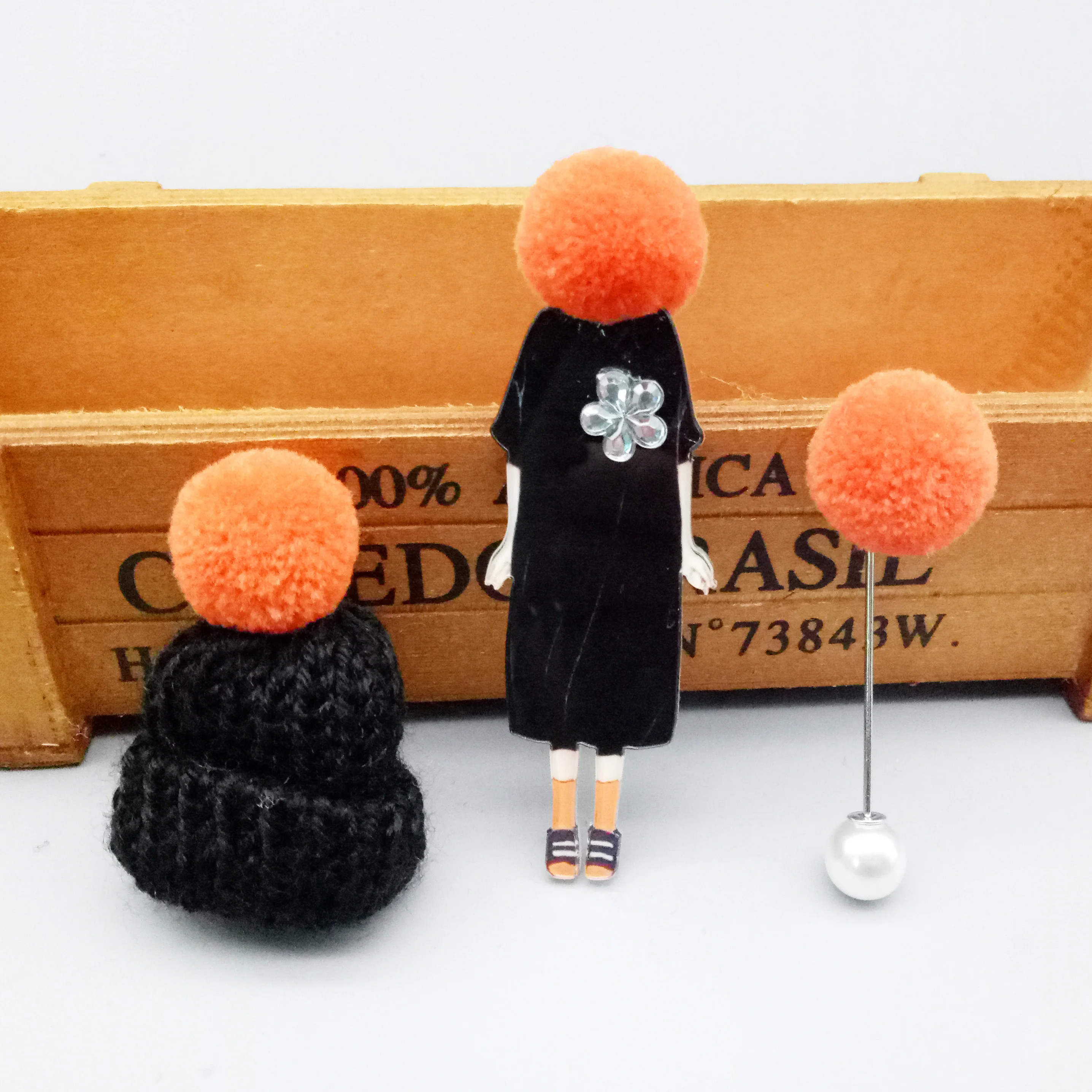 3PCS Set Wool Cap Girl Brooches for Women Acrylic Pins Boys Girls Pompom Bag Sweater Coat Jewelry Accessories Birthday Gift