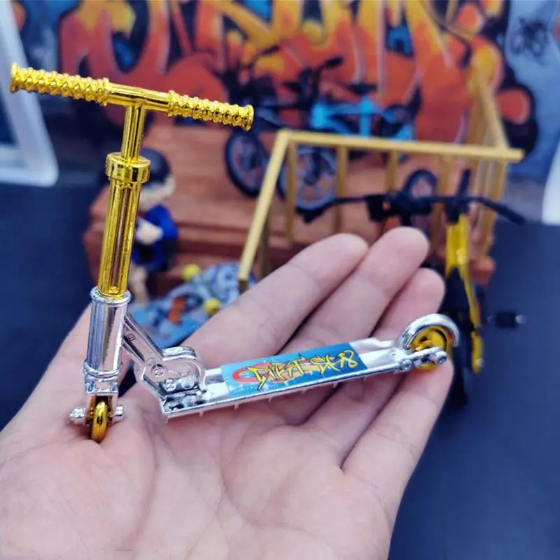 Finger Mini Plastic Scooter Small Finger BMX Bike Skateboard Children Simulation Model Educational Toys Fingerboard