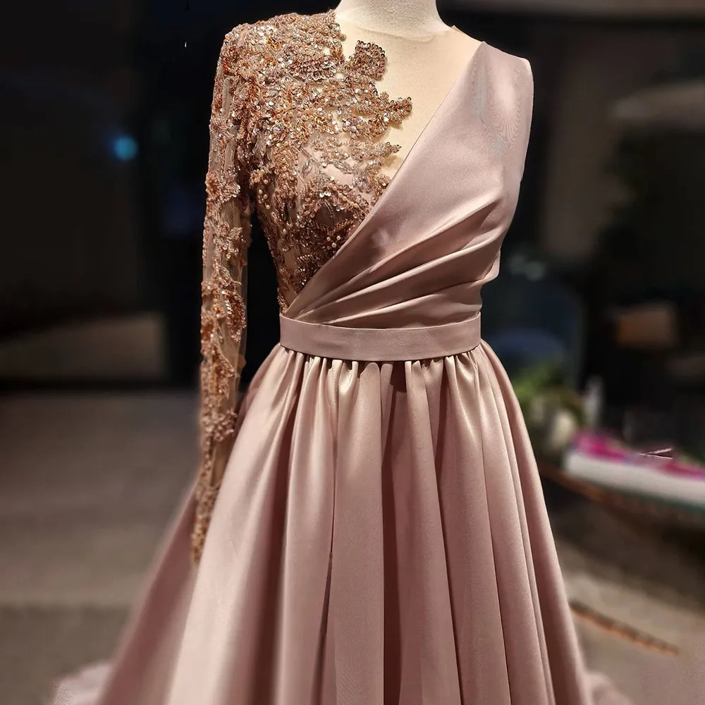 Único sheer manga longa vestido de noite 2023 alta pescoço luxo frisado rosa cetim árabe dubai feminino baile de formatura vestido de festa robe de soiree