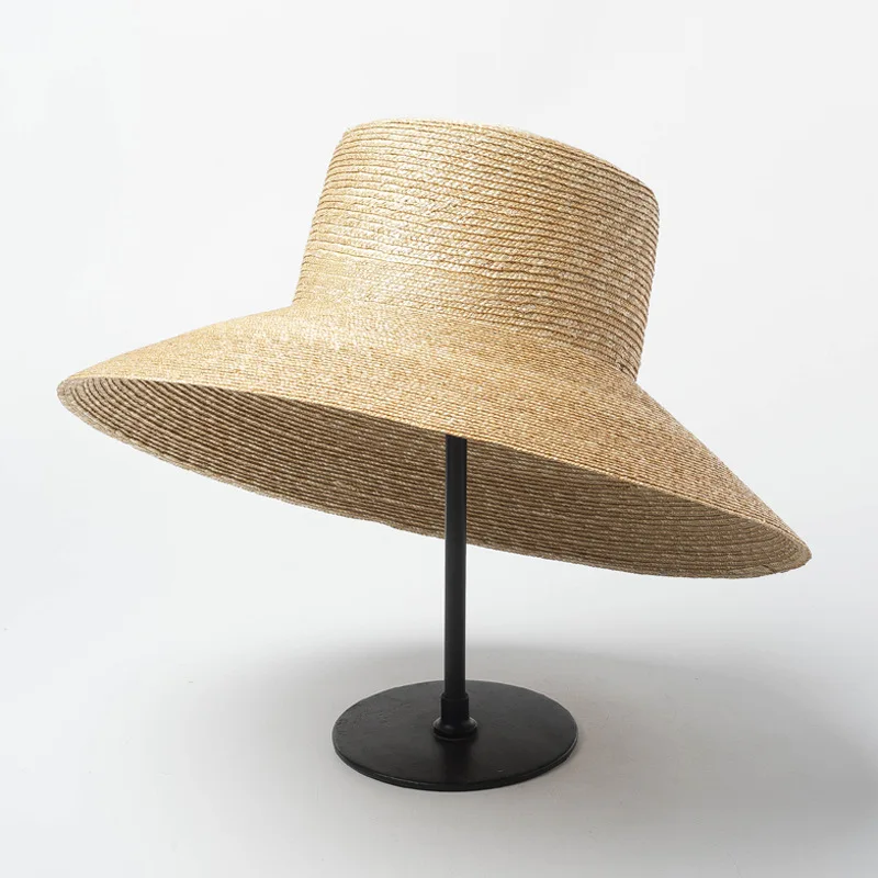 New Spring Summer Flat Top Wide Eaves Fine Natural Straw Outdoor Travel Sunscreen Sunshade Beach Catwalk Custom Sun Hat Strohhut