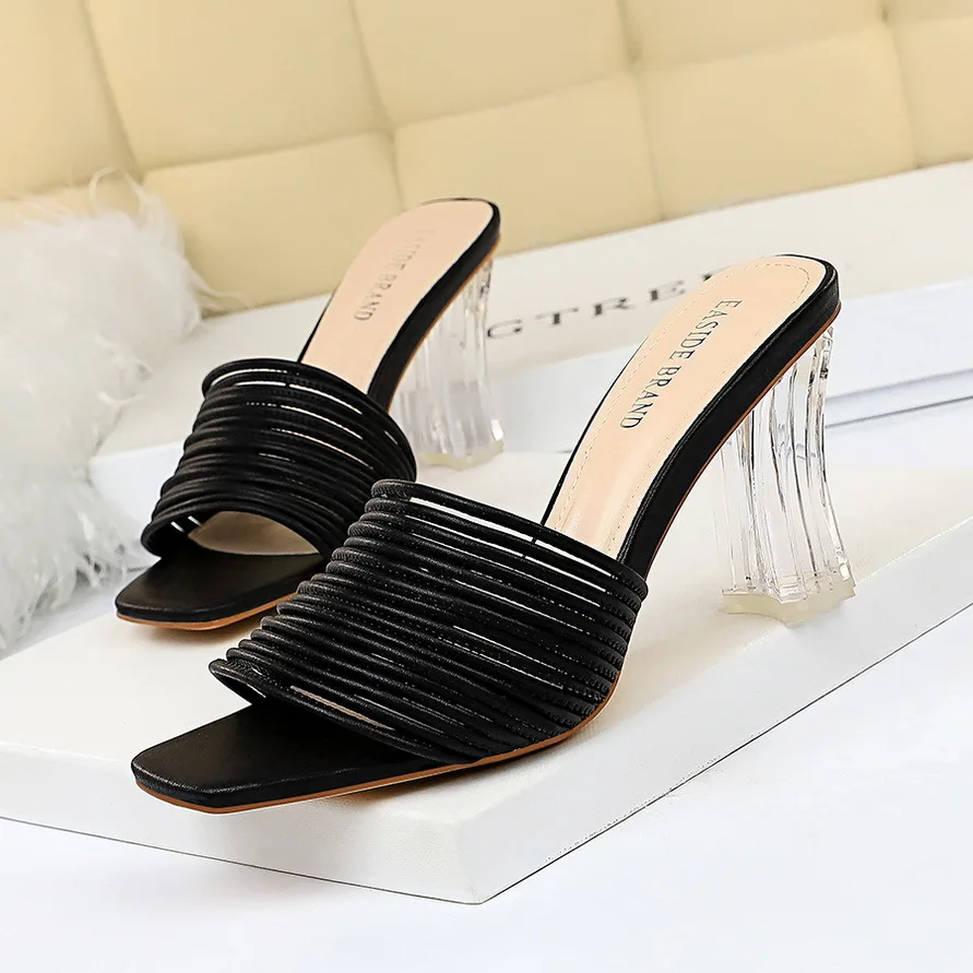 2020 Europe Elegant Daily Slippers Transparent shui jing gen High Heel Square Toe Field Hollow Female Sandals