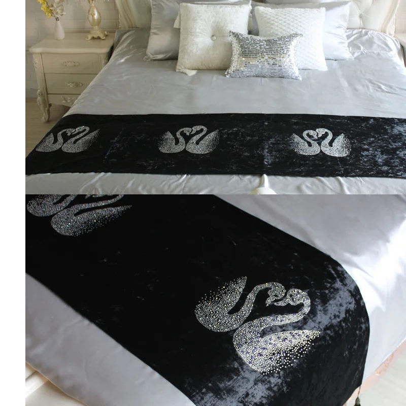 

Luxury Hot Hall Drilling Hot Swan, Simple Table Flag, Hotel Bed, Towel Runner, Ornament, Fashion, RN327