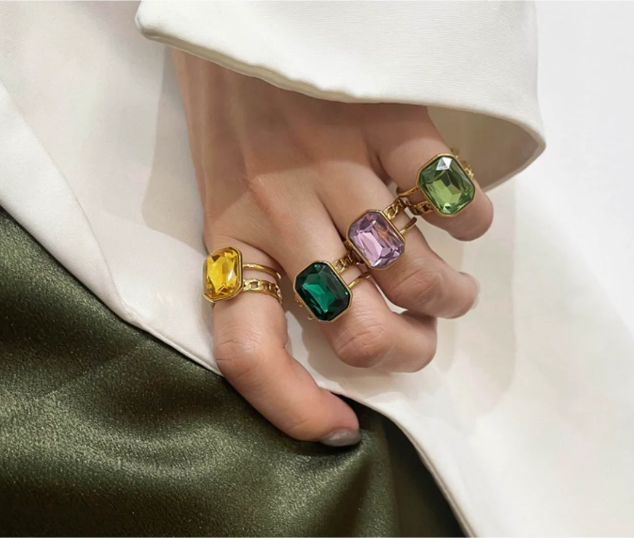 

Brass 18k gold plated antique colored gemstone opening French vintage rings for women fashion jewelry