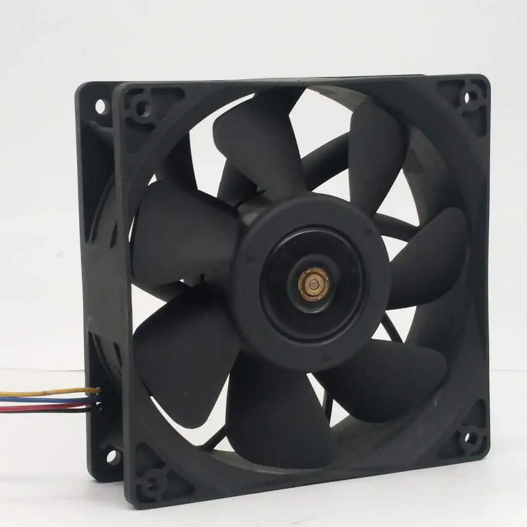 Delta Electronics QFR1212GHE XWH DC 12V 2.70A 120x120x38mm 4-Wire Server Cooling Fan