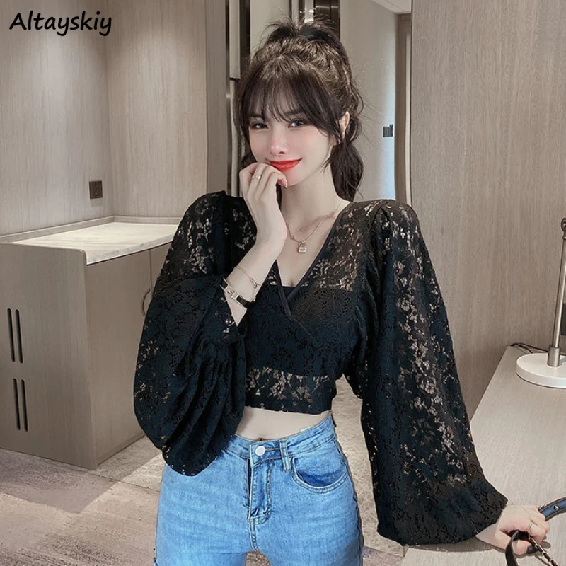 Blouse Women Summer Fashion Batwing Sleeve Lace Sexy V-neck Slim Mature Female Backless Office Party Leisure Streetwear Cozy