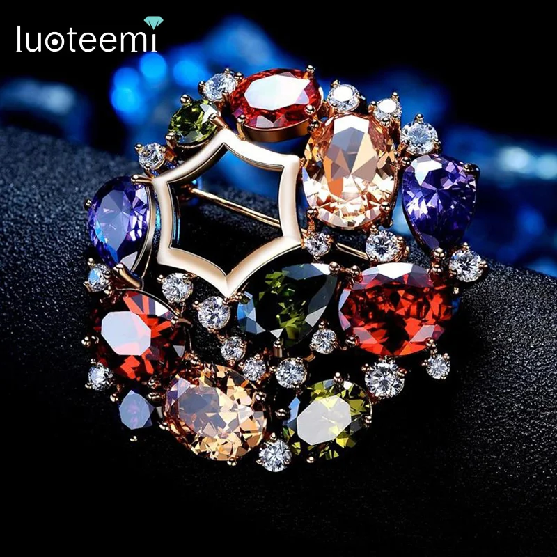 LUOTEEMI Famous Brand Fashion Mona Lisa Multi-Color Cubic Zirconia Brooch Jewelry for Women Bridal Wedding Brooch Bouquet Gifts