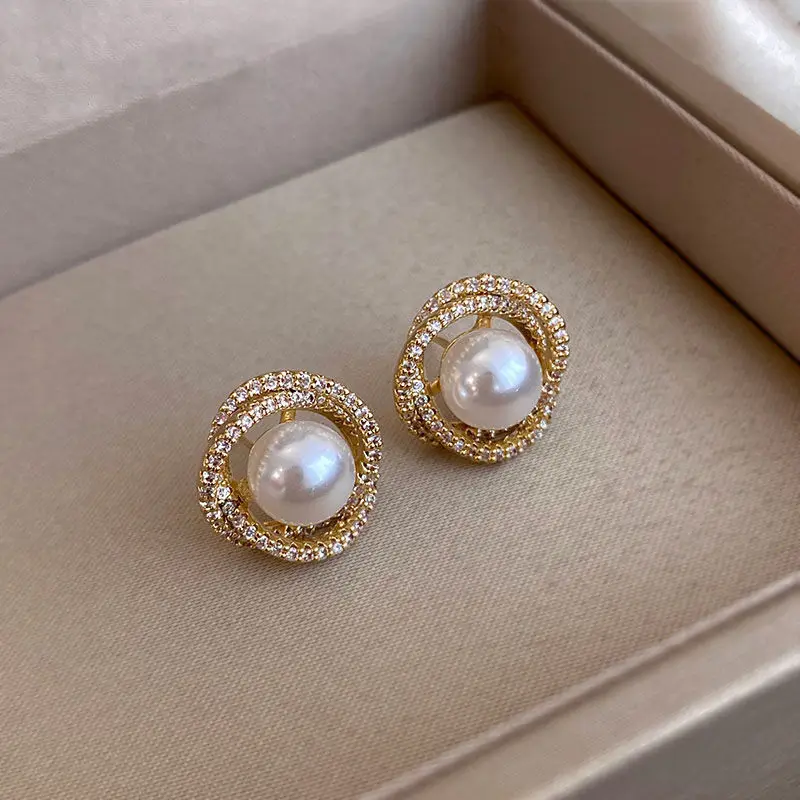 Starmoon 2021 new unusual geometric whirlpool shape pearl Earrings for woman exquisite fashion jewelry party luxury accessories