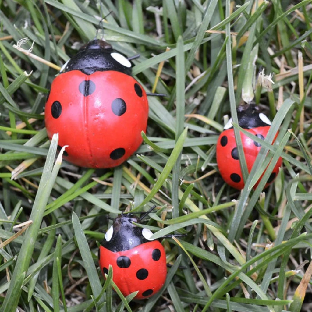 

Vivid Insect Imitation Animal Fridge Magnet Toys Bee, Ant, Ladybug, Frog,