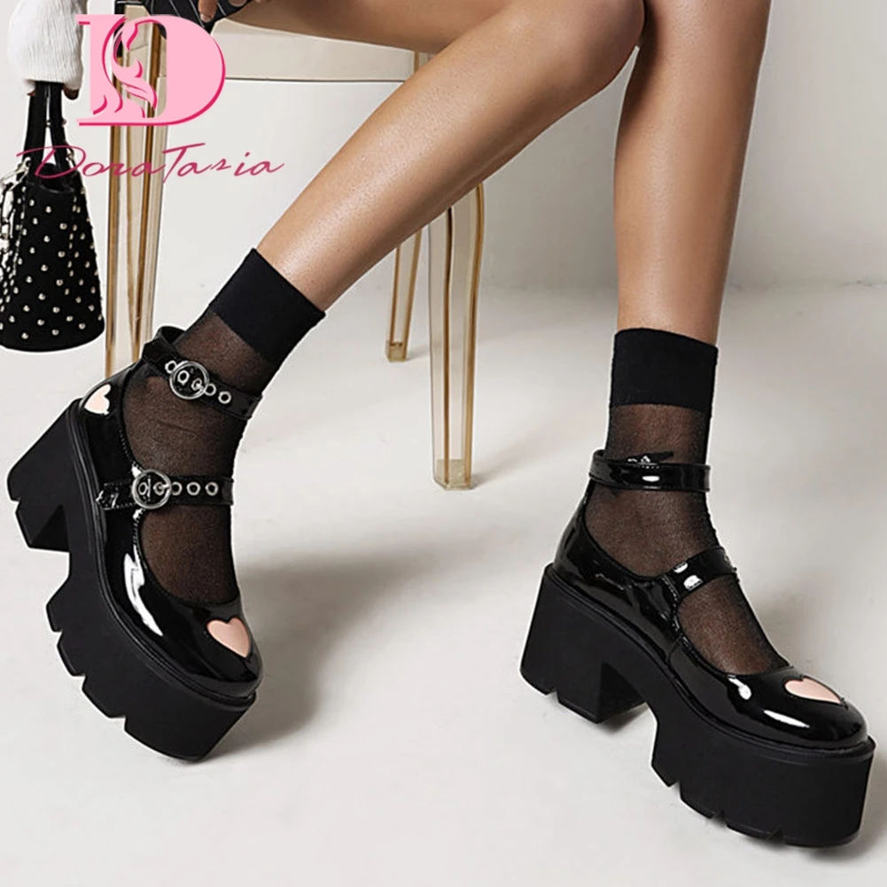 

DoraTasia Big Size 35-43 New Women's Platform Mary Janes Pumps Cute Heart Thick High Heels Female Pumps Fashion Punk Shoes Woman