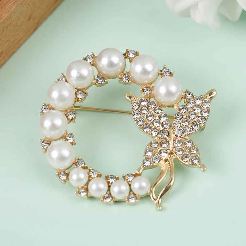Pearl Rhinestone Wreath Butterfly Brooch Women Weddings Office Brooch Pins Gifts