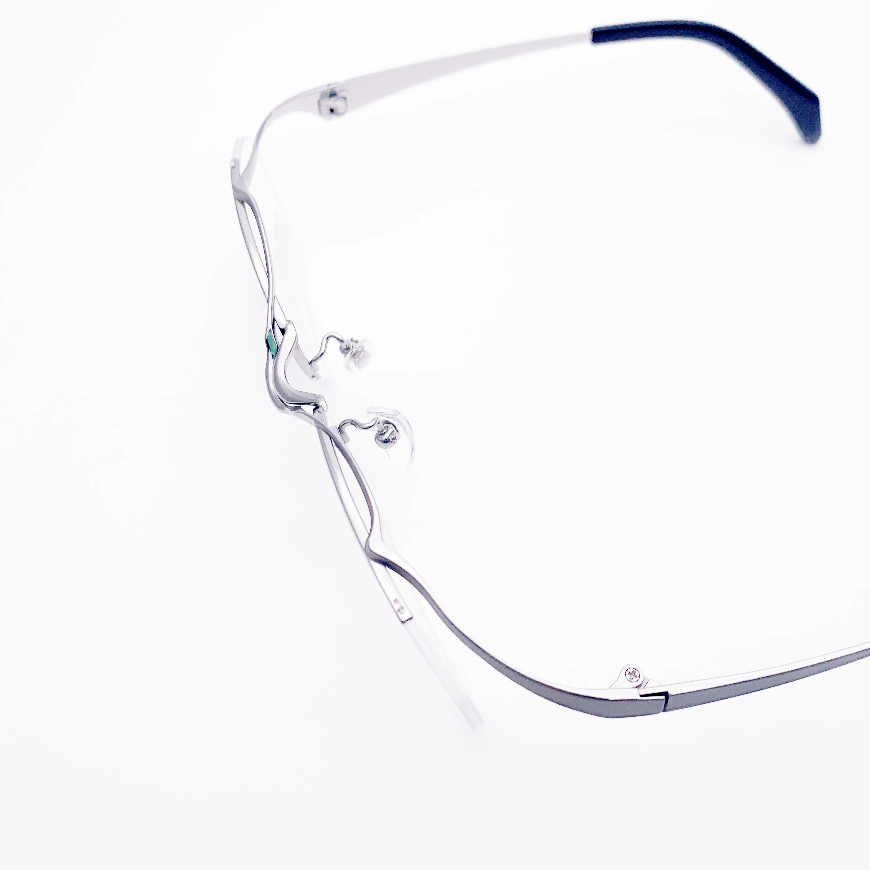 Belight Optical Japan Sharp Design Business Titanium Half Rimless Frame uomo occhiali da vista occhiali HM2261 MF1213