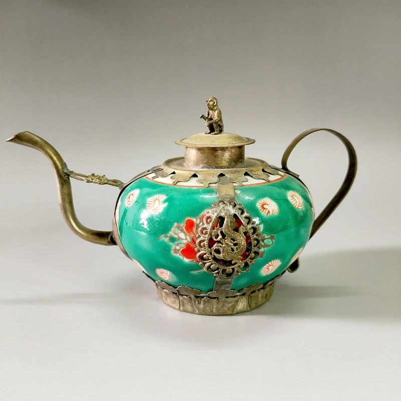 Exquisite Chinese Antique home decorative hand painted green Porcelain Teapot Inlaid with Tibetan Silver Animal Stautes