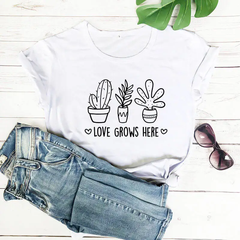 

Love Grows Here Shirt 2020 New Arrival Summer 100%Cotton Casual Funny T Shirt Cactus Shirt Gift for Her Garden Shirts