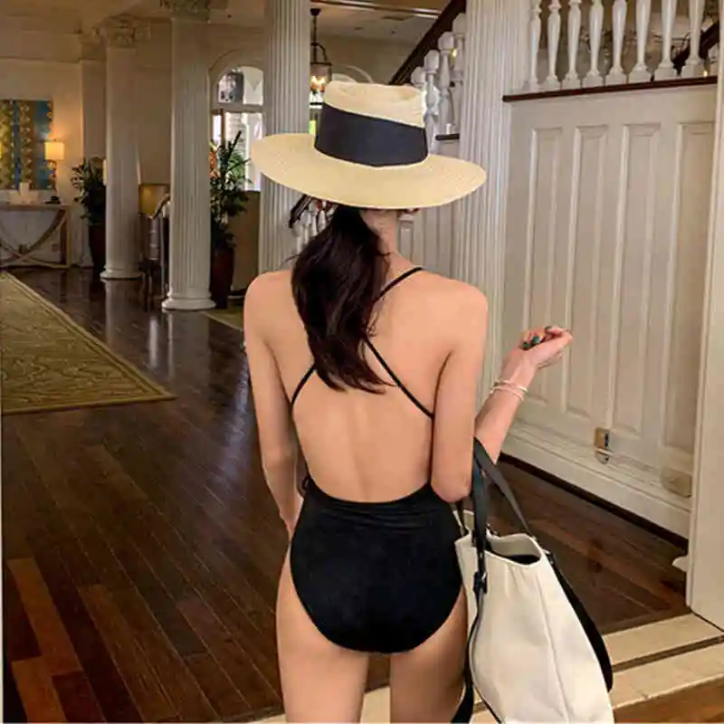 South Korea 2021 New Three Ways To Wear Sling Black Sexy Low-Cut Deep V Backless Retro One-Piece Triangle Cross Lace Swimsuit