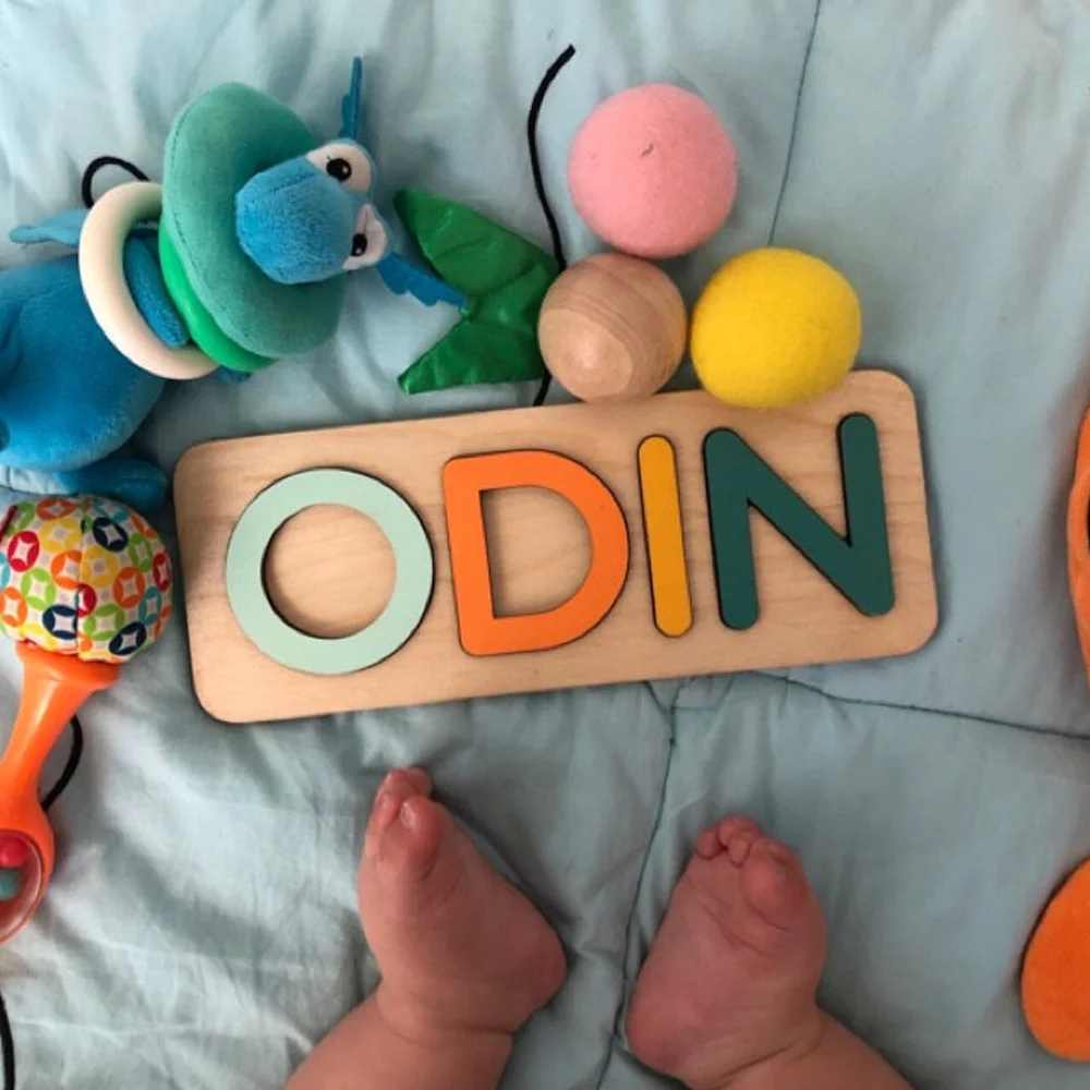 Dostosuj Montessori Toy Wood Name Puzzle Kids Gift One Two Three Year dla starszych kobiet zabawki dla małych dzieci nazwa znak Decor Baby Easter