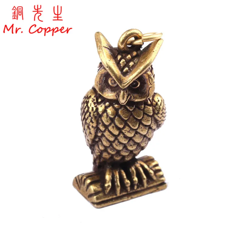 Antique Bronze Standing Owl Statue Desktop Small Ornament Vintage Copper Animal Tea Pet Decorations Crafts Key Chains Pendants