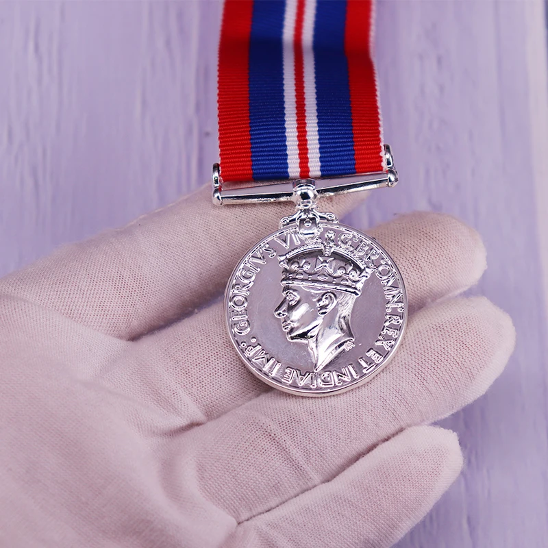 Georgivs VI British War  Medal With Original Ribbon