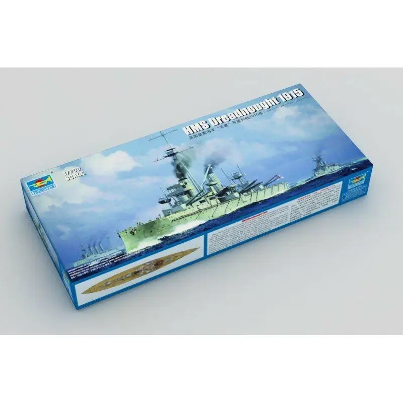 Trumpeter 06705 1/700 HMS Dreadnought 1915 - Scale Model Kit